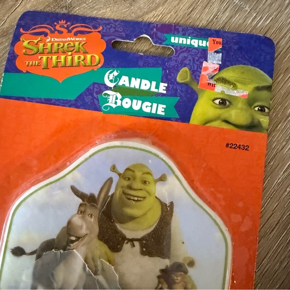 SHREK THE THIRD Party Cake Candle - Picture 2 of 5